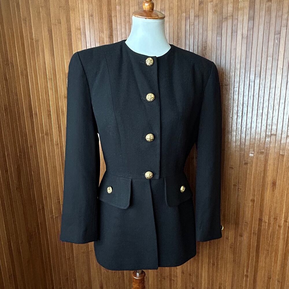 Vintage Casual Corner Wool Blazer Size 6 Black